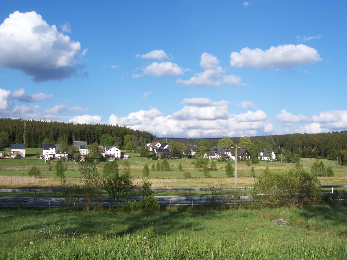 Ferienwohnung-Wasserlaeufer Mulde Buitenkant foto